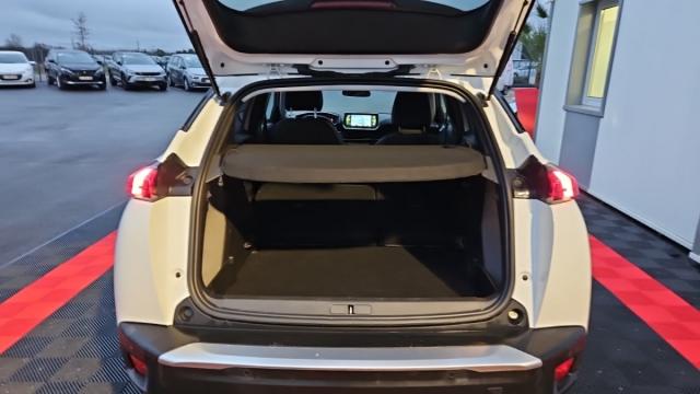 Peugeot 2008 image 7