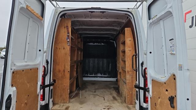 Renault Master image 3