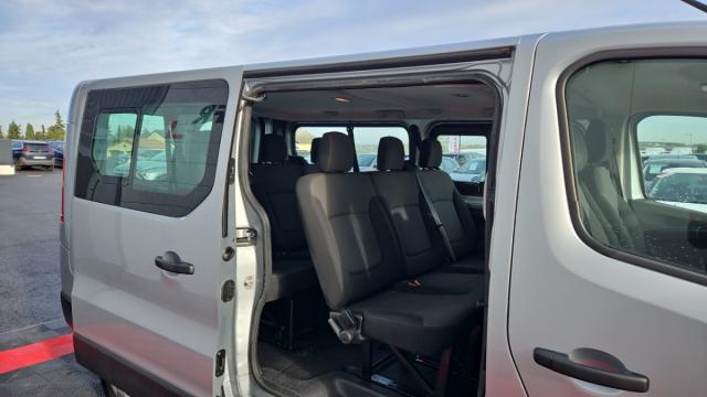 Renault Trafic image 9