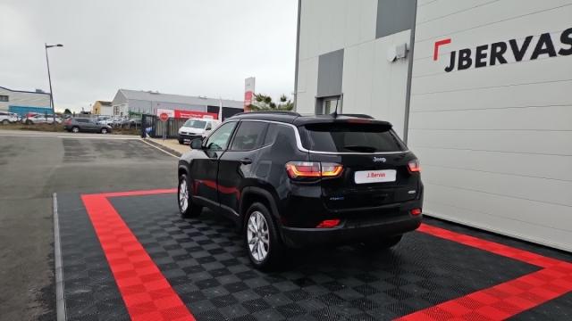 Jeep Compass image 9