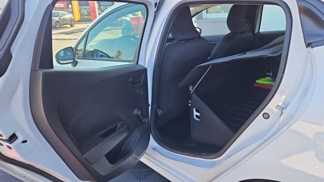 Renault Clio image 9