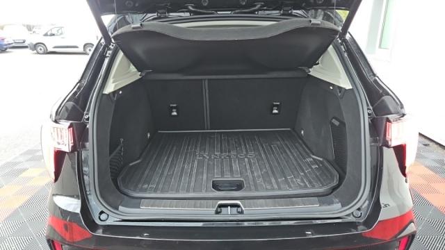 Lynk & Co 01 image 1