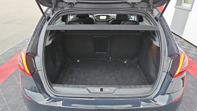 Peugeot 308 image 7