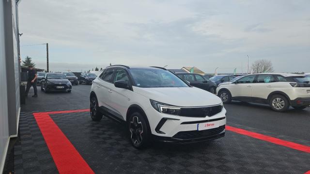 Opel Grandland image 9