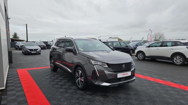 Peugeot 5008 image 2