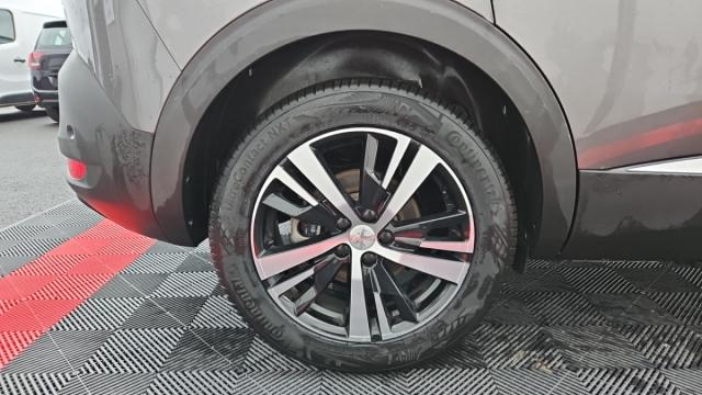 Peugeot 5008 image 8