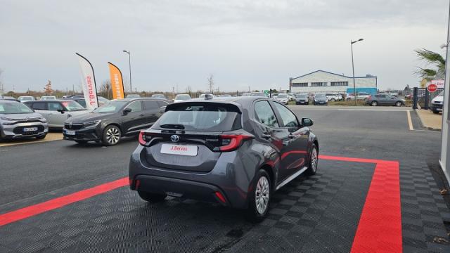 Toyota Yaris image 6