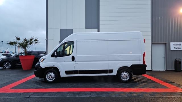 Peugeot Boxer image 3