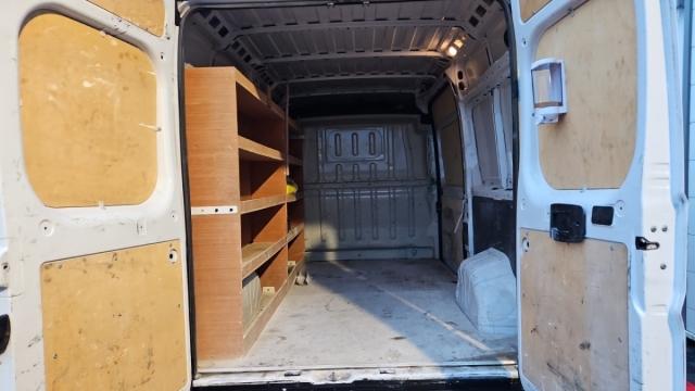 Peugeot Boxer image 9