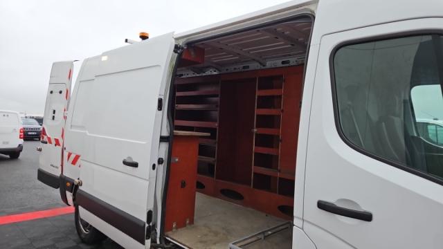 Renault Master image 1