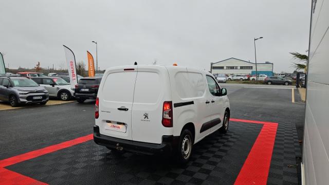 Peugeot Partner image 2