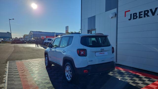 Jeep Renegade image 4
