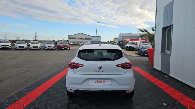 Renault Clio image 2