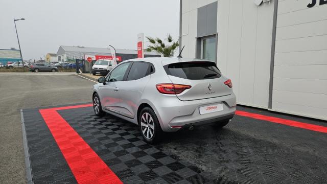 Renault Clio image 4