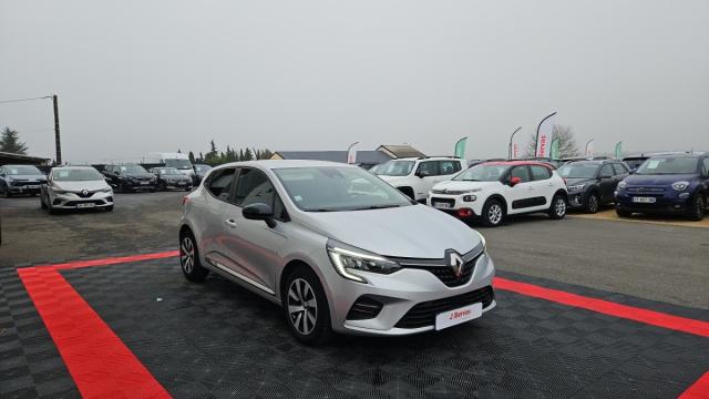 Renault Clio image 1