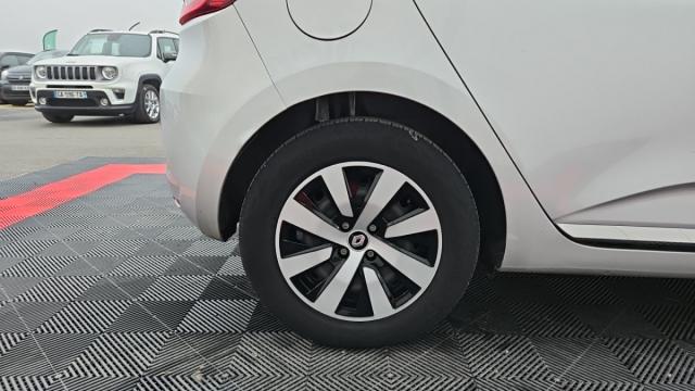 Renault Clio image 9