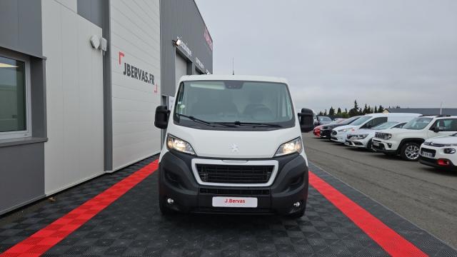Peugeot Boxer image 2