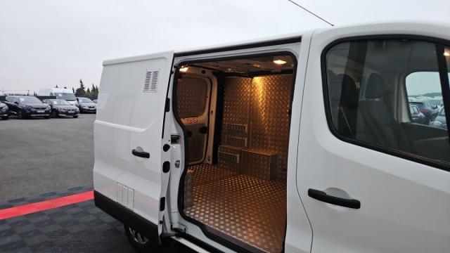 Renault Trafic image 7