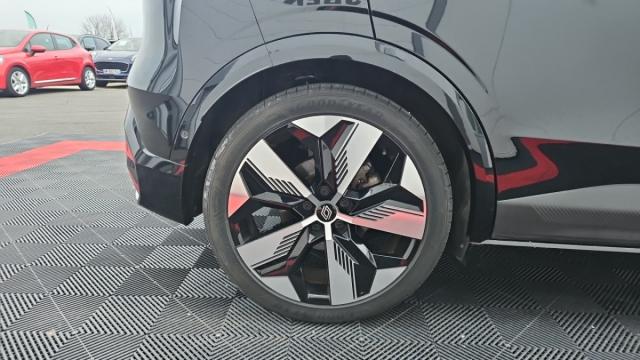 Renault Mégane E-Tech image 5