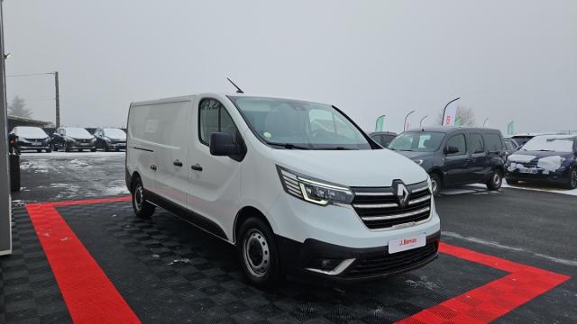 Renault Trafic image 3
