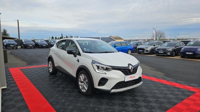 Renault Captur image 1