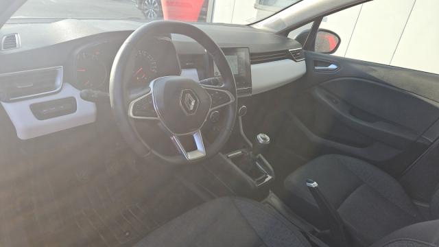 Renault Clio image 1