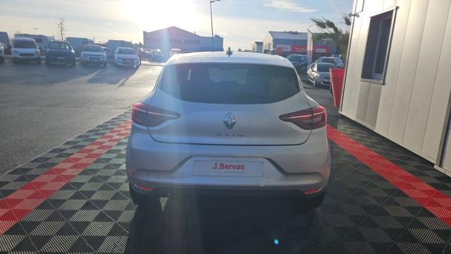 Renault Clio image 9