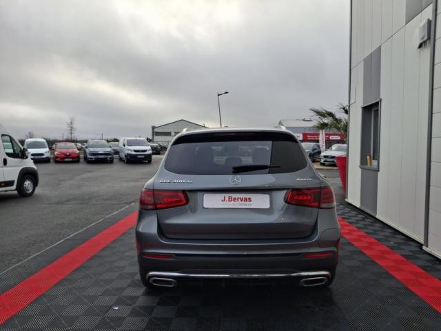 Mercedes Benz Glc image 8