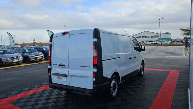 Renault Trafic image 7