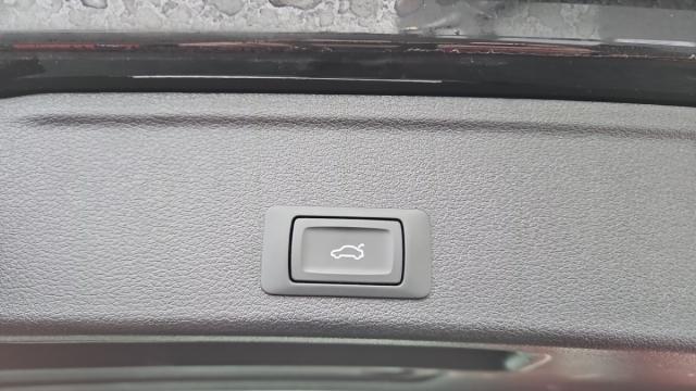 Audi A4 Avant image 6