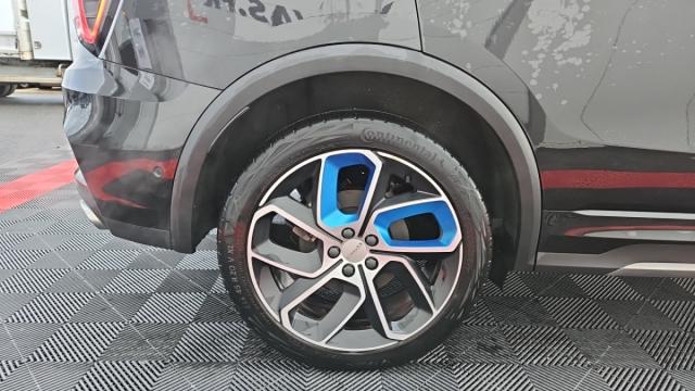 Lynk & Co 01 image 3