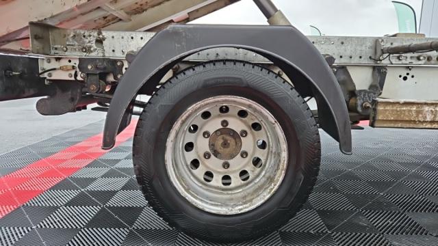 Ford Transit image 9