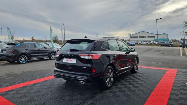 Ford Kuga image 3