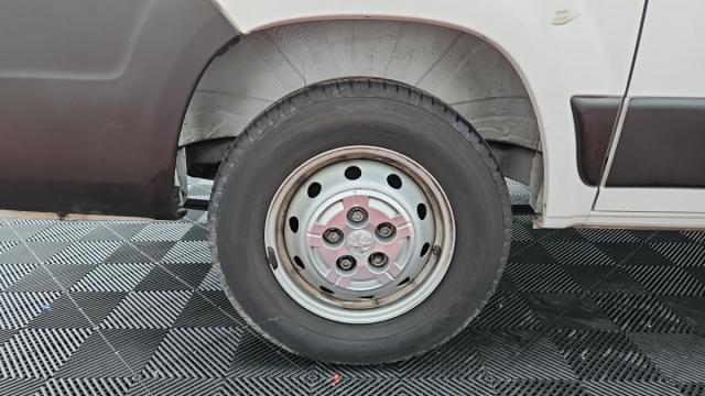 Peugeot Boxer image 2