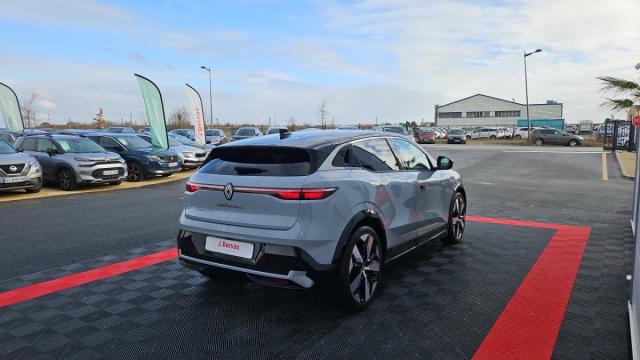 Renault Mégane E-Tech image 3