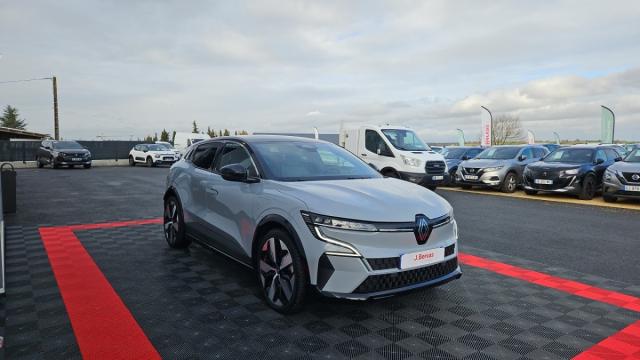 Renault Mégane E-Tech image 2