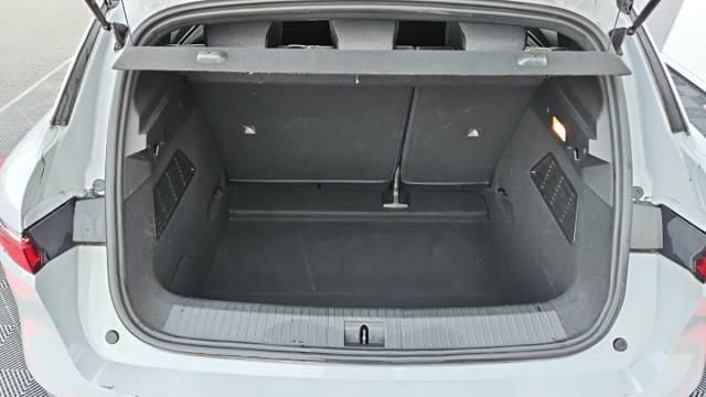 Renault Mégane E-Tech image 4