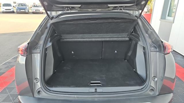 Peugeot 2008 image 3