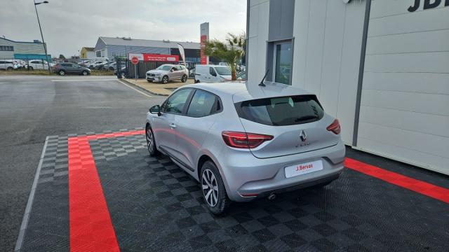 Renault Clio image 8