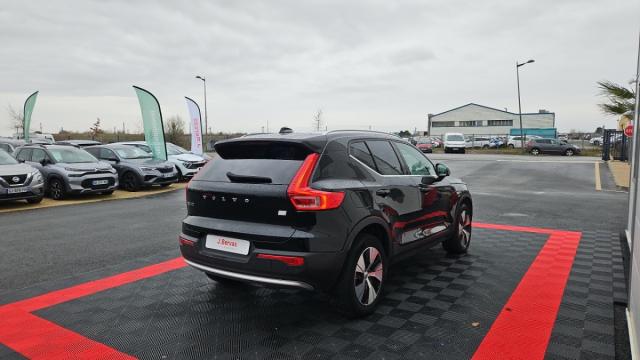 Volvo Xc40 image 9