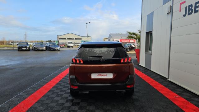 Peugeot 5008 image 3