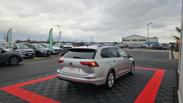 Volkswagen Golf Sw image 6