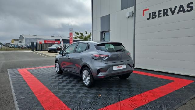 Renault Clio image 9