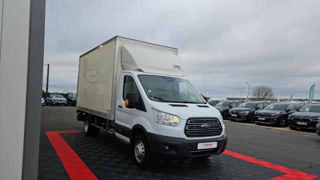 Ford Transit image 2