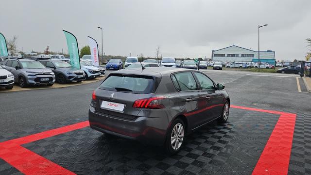 Peugeot 308 image 6