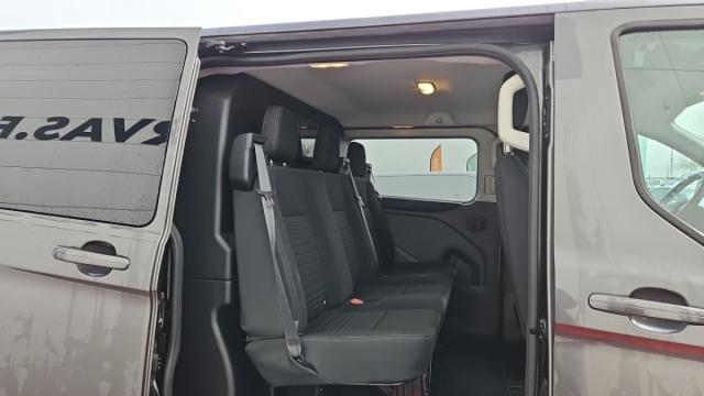 Ford Transit Custom image 9