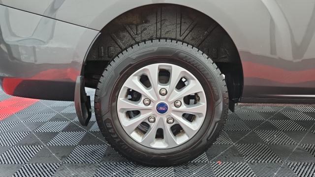 Ford Transit Custom image 6