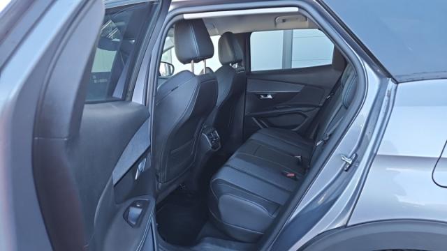 Peugeot 3008 image 1