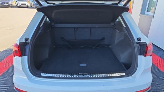 Audi Q3 image 9