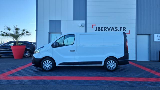 Renault Trafic image 2